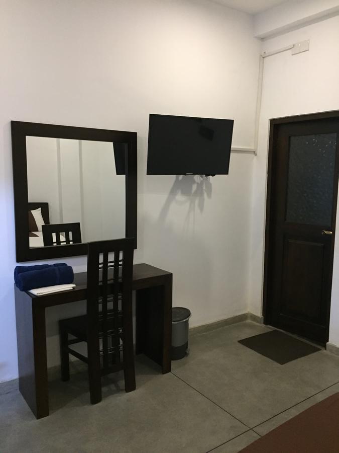Us Motel Colombo Homagama Bagian luar foto